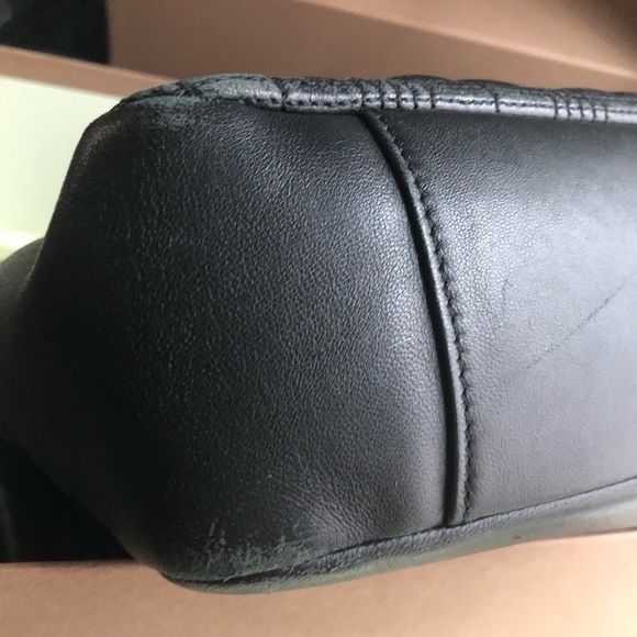 Authentic Burberry Lola Shoulder Bag - Picture 10 of 15